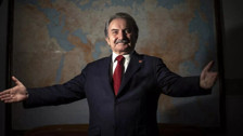 Eski bakan Namık Kemal Zeybek yeni bir parti kurdu! Ata Parti siyaset sahnesinde