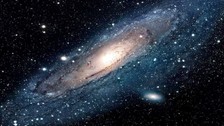 NASA, evrenin en eski galaksilerinden birini görüntüledi