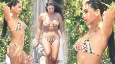 Demet Özdemir plaja ayak bastı: Fiziği göz kamaştırdı