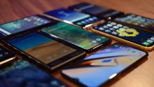 Vergisiz telefon satışı ne zaman? Öğrencilere vergisiz telefon şartları nedir, hangi modeller geçerli?