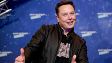 'Ukrayna çok ileri gitti' diyen Elon Musk Rusya'ya İHA saldırısını Starlink'lerle engelledi