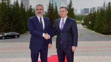 Bakan Hakan Fidan'dan Kazakistan'da iş birliği mesajı! Pek çok alanda geliştirme yapılacak