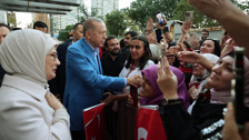 Cumhurbaşkanı Erdoğan'a New York'ta sevgi seli| Kritik temaslar başlıyor: Yedi liderle ikili görüşmeler yapacak