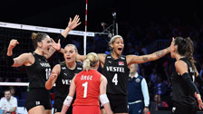 Son Dakika: Filenin Sultanları Japonya'yı 3-1 mağlup etti! 6'da 6'yla olimpiyat vizesini kaptık