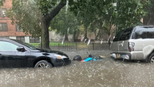 New York sele teslim: Olağanüstü hal ilan edildi