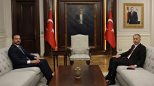 İYİ Partisi Sözcüsü Kürşad Zorlu, İçişleri Bakanı Ali Yerlikaya’yı ziyaret etti