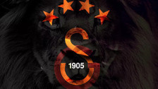 Galatasaray'dan Manchester dönüşü sert açıklama: Resmi yetkililerin davranışları ülkemize karşı tavrın göstergesidir