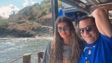Mehmet Ali Erbil ve sevgilisi Bursa'da Mehmet Çevik'in sahnesinde gönlünce eğlendi!