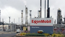Exxon Mobil, ABD'li Pioneer şirketini 59,5 milyar dolara satın almak için anlaştı