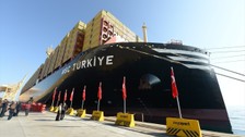 Dünyanın en büyük konteyner gemisi 'MSC Türkiye' Tekirdağ'da