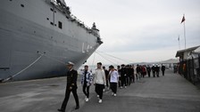 Sarayburnu Limanı'na demirleyen TCG Anadolu gemisi yarın saat 18.00'e kadar ziyaret edilebilecek