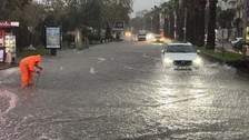 Meteoroloji'den 66 kente sağanak uyarısı! 'Fırtına nedeniyle evlerden çıkmayın'