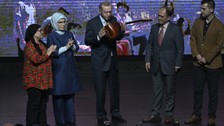 Cumhurbaşkanı Recep Tayyip Erdoğan 'Aybüke' filminin galasına katıldı! Bağlaması Cumhurbaşkanı Erdoğan'a emanet