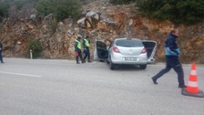 Isparta'nın Uluborlu ilçesinde meydana gelen kazada 1 kişi hayatını kaybetti 4 kişi ise yaralandı