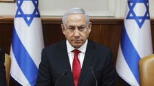 Netanyahu'nun evi önünde gösteri yapanları polis topladı