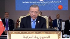 Son Dakika: Cumhurbaşkanı Recep Tayyip Erdoğan Katar'da açıklamalarda bulundu
