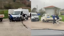 Kovaladığı kişiyi yakalayınca darp etti!