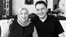 Son Dakika: Geçen ay babasını kaybeden Ali Babacan'ın annesi Güneri Babacan vefat etti