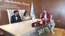 Uğur getirmesi için Edirne'de 12.12 tarihinde 8 tane nikah kıyıldı