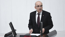TBMM'de bütçe görüşmelerinde konuşan Bakan Şimşek'ten enflasyon mesajı