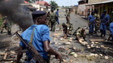 Burundi'de katliam: İsyancılar en az 20 sivili öldürdü
