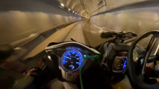 İstanbul'da bir kurye metroya motosikletiyle girdi: O anlar kamerada