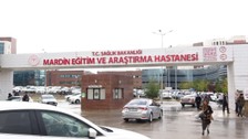 17 yaşındaki inşaat işçisi kafasına kereste düşünce ağır yaralandı