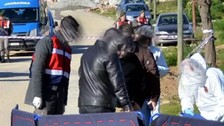 Muğla'da tüyler ürperten vahşet! 4-5 kişilik sapkın kadın kıyafeti giydirip makyaj yaptıkları erkeğe tecavüz etti! En sonunda da direğe bağlayıp...