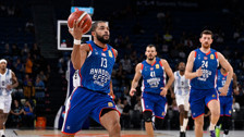 Anadolu Efes Avrupa'da 818. maçında