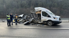 Bolu'da kamyon ve minibüs çarpıştı! Ölü ve yaralılar var