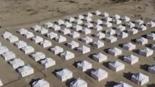 Gazze Şeridi'nde yerinden olan Filistinliler için ilk çadır kent kuruldu