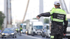 Yeni yılda trafik cezalarına zam geldi: Emniyet kemeri takmamanın cezası 691 TL'ye yükseldi