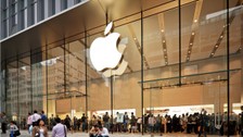 Apple'ın hisselerinde sert düşüş! 1 günde 107 milyar dolar eridi