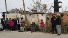 Mersin'de hamile karısını satırla öldürdü, torununu alıp kaçtı