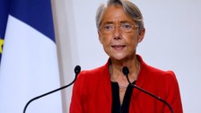 Son Dakika: Fransa Başbakanı Elisabeth Borne istifa etti