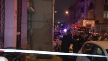 Üsküdar'da yangın çıkan apartman tahliye edildi! Ekipler inceleme başlattı