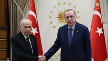 Son Dakika: Cumhurbaşkanı Erdoğan MHP Genel Başkanı Devlet Bahçeli'yi kabul etti