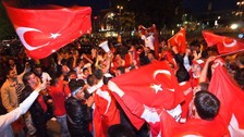 MİT'ten Batı raporu! Aşırı sağ Türk ve İslam'a saldırıyor