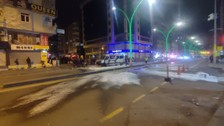 Diyarbakır'da yolcu minibüsü alev topuna döndü: Yolcular korku dolu anlar yaşadı