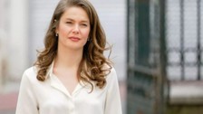 Oyunculuğuyla adından söz ettiren Burcu Biricik anne olacağını duyurdu