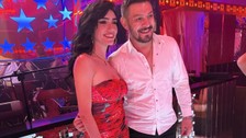 Dilber'in pavyon dansı dönüm noktası oldu! İnci Taneleri ile yıldızı parlayan Sincanlı Erkal'ın sahne ücreti dudak uçuklattı
