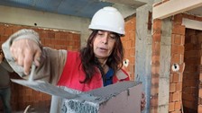 Kadın müteahhit isyanda! 60 bin TL'ye çalışacak usta bulamıyor