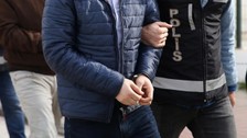 Uyuşturucu taciri sevgililer 1 kilo metanfetaminle yakalandı