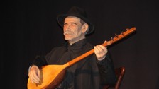 Aşık Veysel'in insansı robotu, öğrencilere konser verdi