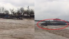Diyarbakır’da dere taştı; ev ve ahırları su bastı