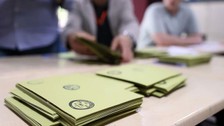 Yerel seçimde belediye başkanlığı için 26 milletvekili yarışacak