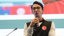 Milli okçu Mete Gazoz, günde 12 saat bilgisayar oyunu oynadığını itiraf etti