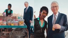 Bill Gates, Hindistan sokak lezzetlerinden şifa çayını denedi