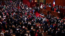 Fransa'da kürtaj hakkı anayasal güvence altına alındı