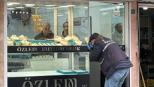 Bursa’da bir buçuk dakikada 3,5 milyonluk kuyumcu soygunu